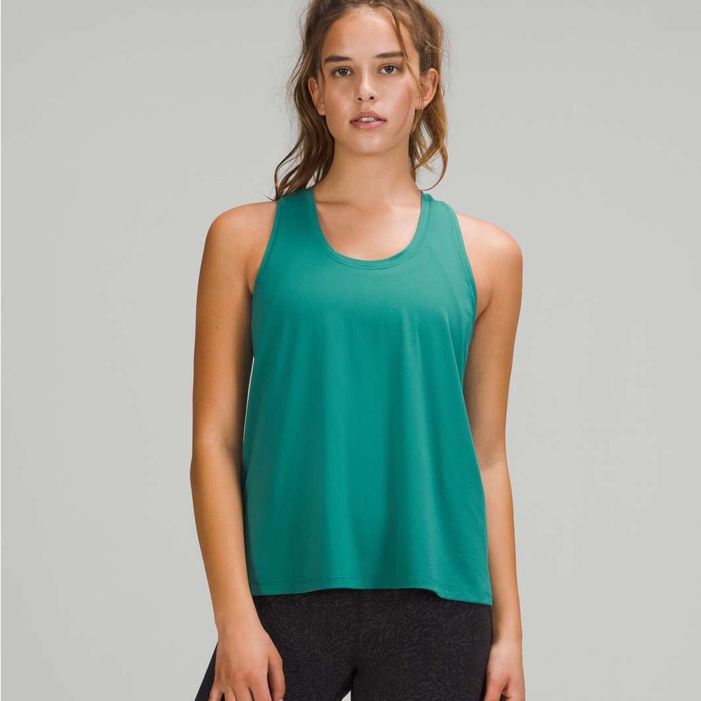 Lululemon Essential Tank *Train in Teal Lagoon